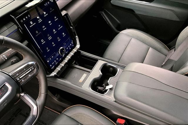 2025 GMC Acadia AT4 AWD - Adaptive Cruise - Htd Seats - Remote Start