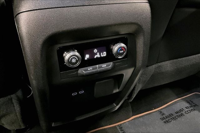 2025 GMC Acadia AT4 AWD - Adaptive Cruise - Htd Seats - Remote Start