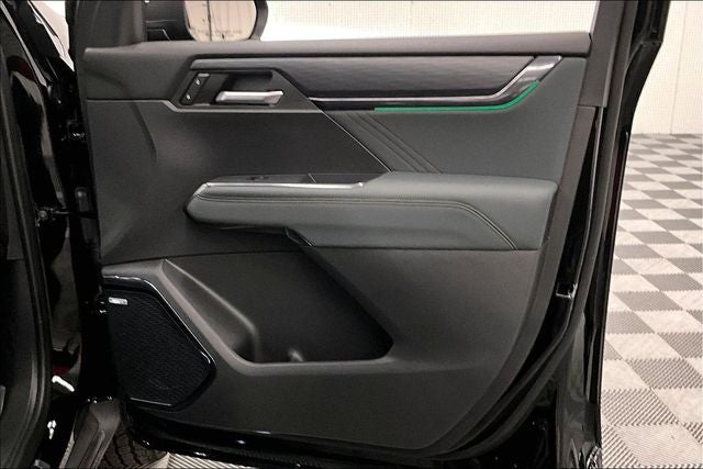 2025 GMC Acadia AT4 AWD - Pano Roof - Htd/Cooled Seats