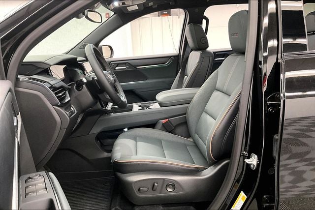 2025 GMC Acadia AT4 AWD - Pano Roof - Htd/Cooled Seats