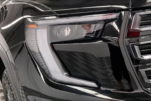 2025 GMC Acadia AT4 AWD - Pano Roof - Htd/Cooled Seats