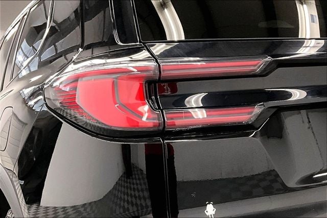 2025 GMC Acadia AT4 AWD - Pano Roof - Htd/Cooled Seats