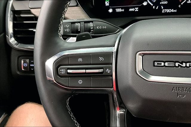 2024 GMC Acadia Denali