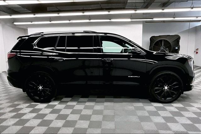 2025 GMC Acadia Denali