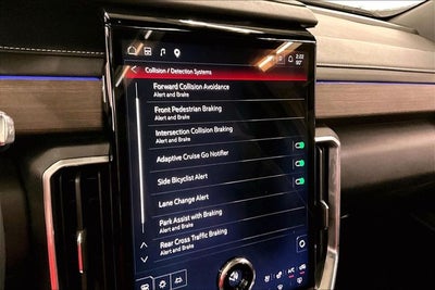 2025 GMC Acadia Denali