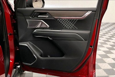 2025 GMC Acadia Denali