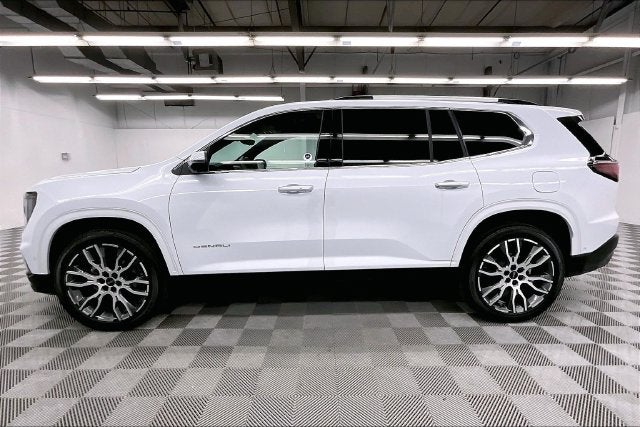 2026 GMC Acadia Denali Ultimate AWD-Panoramic Roof-Heated/Cooled Seats