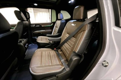 2026 GMC Acadia Denali Ultimate AWD-Panoramic Roof-Heated/Cooled Seats
