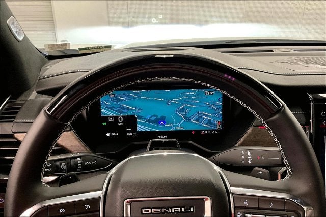 2026 GMC Acadia Denali Ultimate AWD-Panoramic Roof-Heated/Cooled Seats
