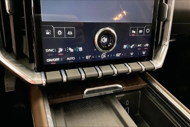 2026 GMC Acadia Denali Ultimate AWD-Panoramic Roof-Heated/Cooled Seats