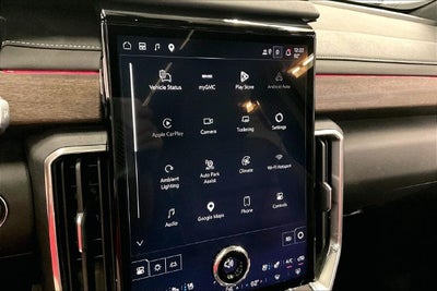 2026 GMC Acadia Denali Ultimate AWD-Panoramic Roof-Heated/Cooled Seats