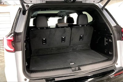 2026 GMC Acadia Denali Ultimate AWD-Panoramic Roof-Heated/Cooled Seats