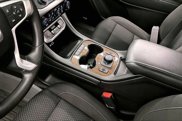 2023 GMC Acadia SLE Htd Seats - Blind Spot Detection - Remote Start