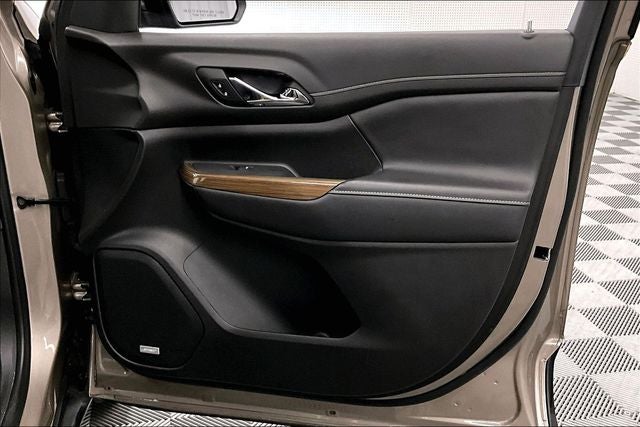 2023 GMC Acadia SLE Htd Seats - Blind Spot Detection - Remote Start