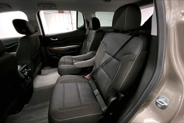 2023 GMC Acadia SLE Htd Seats - Blind Spot Detection - Remote Start