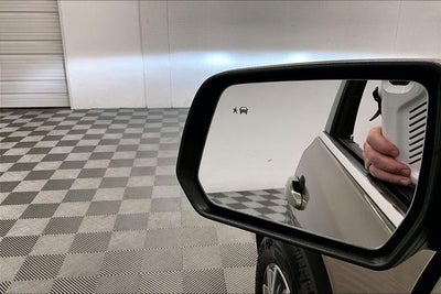 2023 GMC Acadia SLE Htd Seats - Blind Spot Detection - Remote Start