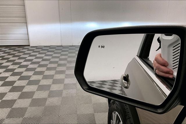 2023 GMC Acadia SLE Htd Seats - Blind Spot Detection - Remote Start