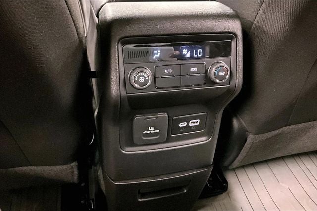 2023 GMC Acadia SLE Htd Seats - Blind Spot Detection - Remote Start