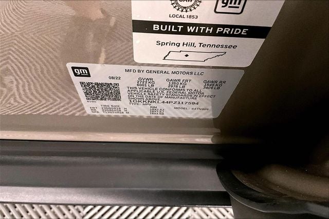 2023 GMC Acadia SLE Htd Seats - Blind Spot Detection - Remote Start