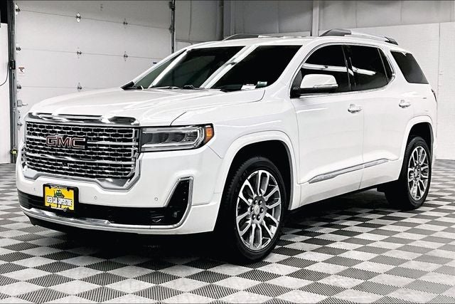 2023 GMC Acadia Denali Ultimate Pkg - Dual Moonroof - Adaptive Cruise