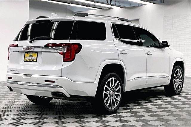 2023 GMC Acadia Denali Ultimate Pkg - Dual Moonroof - Adaptive Cruise