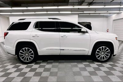 2023 GMC Acadia Denali Ultimate Pkg - Dual Moonroof - Adaptive Cruise