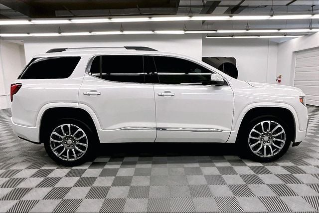 2023 GMC Acadia Denali Ultimate Pkg - Dual Moonroof - Adaptive Cruise