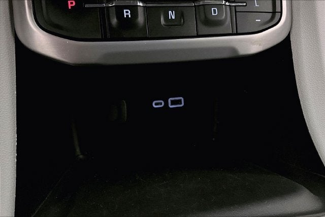 2022 GMC Acadia SLE AWD-Htd Seats-Remote Start-Blind Spot Monitor