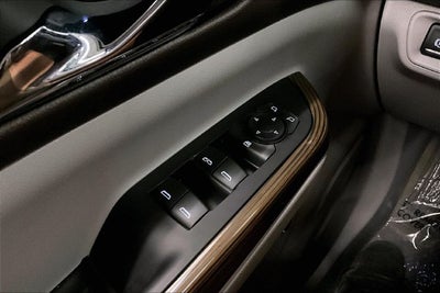 2022 GMC Acadia SLE AWD-Htd Seats-Remote Start-Blind Spot Monitor