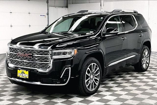 2022 GMC Acadia Denali