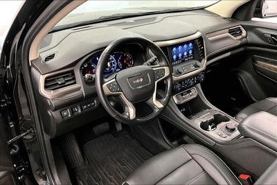 2022 GMC Acadia Denali