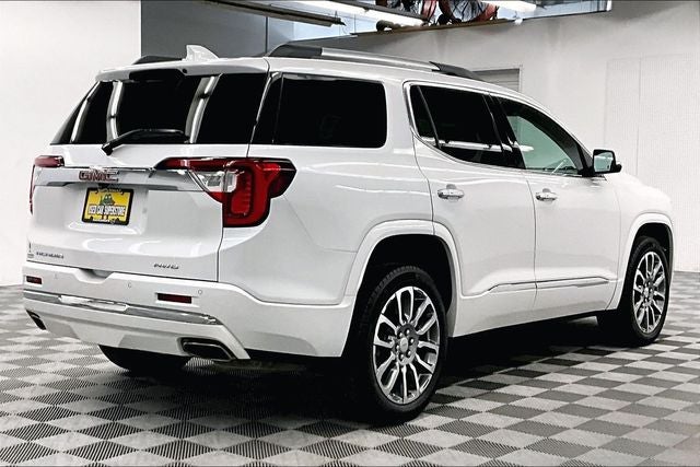 2023 GMC Acadia Denali AWD-Dual Moonroof-Adpative Cruise-20'' Wheels