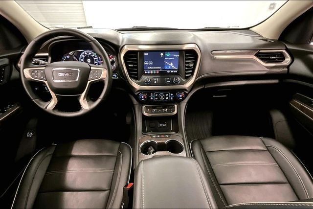 2023 GMC Acadia Denali AWD - Ultimate Pkg - Dual Moonroof - 20'' Wheels
