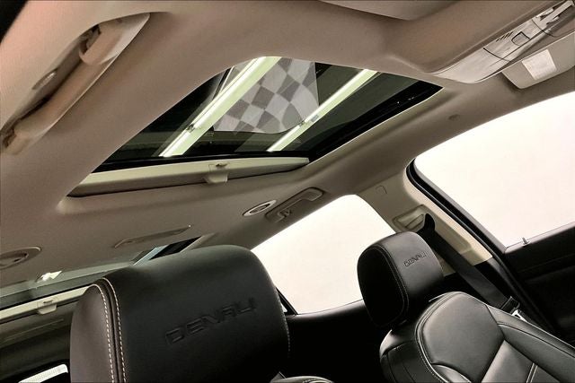 2023 GMC Acadia Denali AWD - Ultimate Pkg - Dual Moonroof - 20'' Wheels