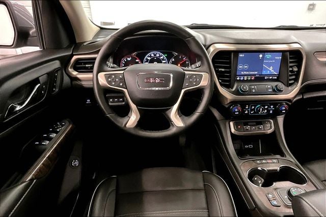 2023 GMC Acadia Denali AWD - Ultimate Pkg - Dual Moonroof - 20'' Wheels