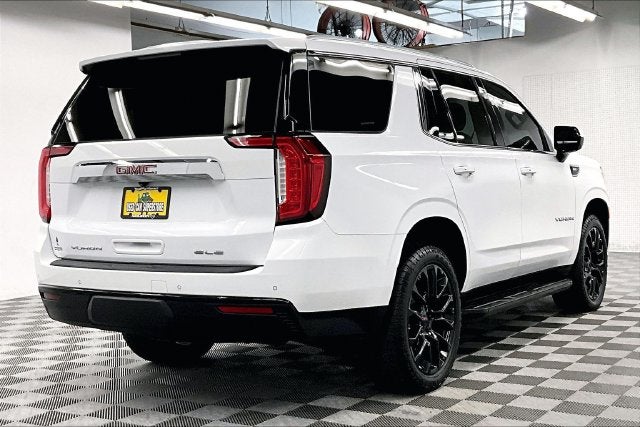 2022 GMC Yukon SLE 4X4