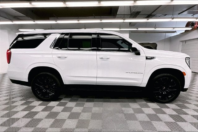 2022 GMC Yukon SLE 4X4