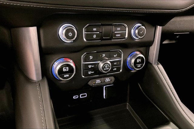 2022 GMC Yukon SLE 4X4