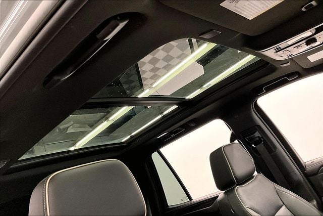 2023 GMC Yukon SLT 4x4-Pano Roof-Htd/Cooled Leather-20'' Wheels