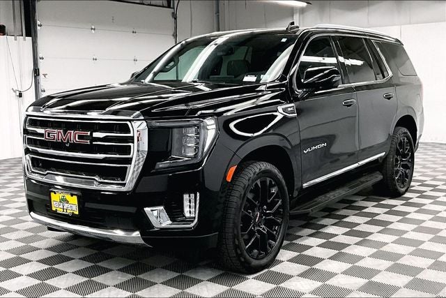 2023 GMC Yukon SLT