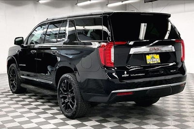 2023 GMC Yukon SLT