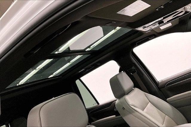 2023 GMC Yukon SLT 4x4-Pano Roof-Htd/Cooled Leather-20'' Wheels