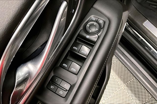 2021 GMC Yukon SLT 4x4-Htd/Cooled Leather-Blind Spot Detection