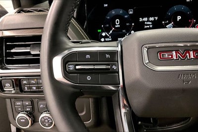 2025 GMC Yukon Elevation