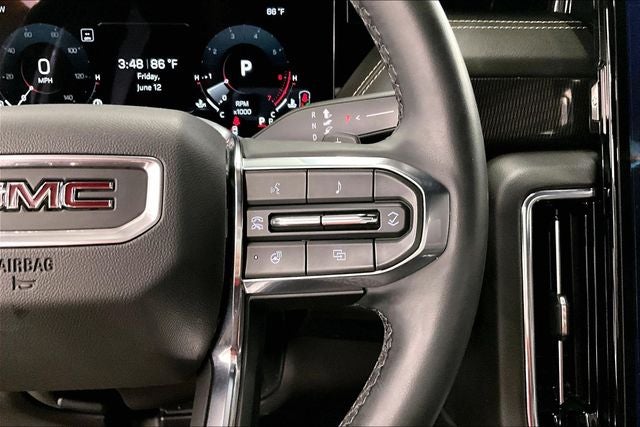 2025 GMC Yukon Elevation
