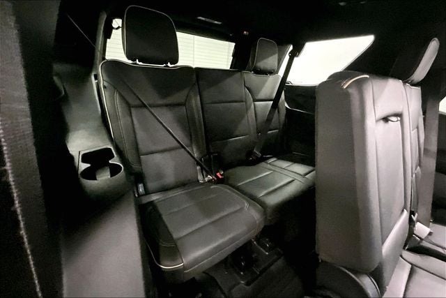 2025 GMC Yukon Elevation