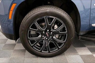 2025 GMC Yukon Elevation