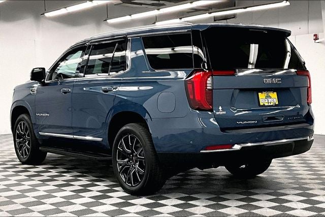 2025 GMC Yukon Elevation