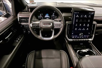 2025 GMC Yukon Elevation