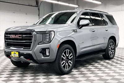 2024 GMC Yukon AT4 4X4-Panoramic Roof-Heated/Cooled Seats
